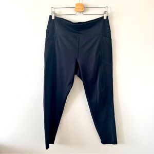 🤫 Victoria’s Secret Women’s Athletic Leggings With Pockets Size 16